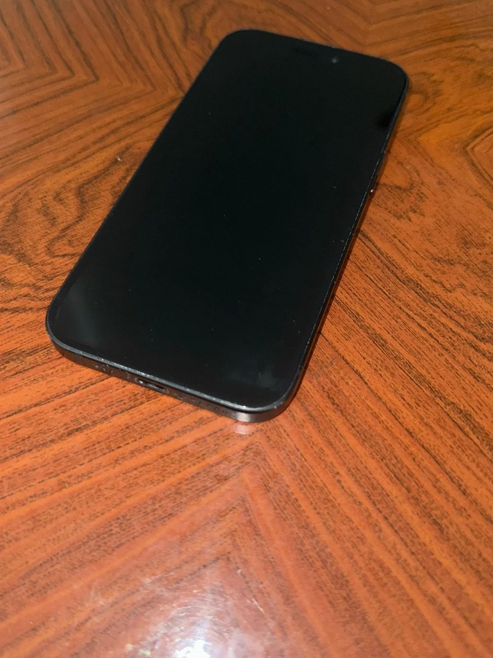 Apple iPhone 15 128gb Black Front with Crispy Edge Display T-Mobile Carrier Only